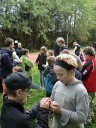 Tomíci z České Lípy se setkali s turistickým oddílem ze Žitavy - a to na základně A-TOM ve Sloupu v Čechách