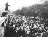 Studenti na pohřbu Jana Opletala 1939